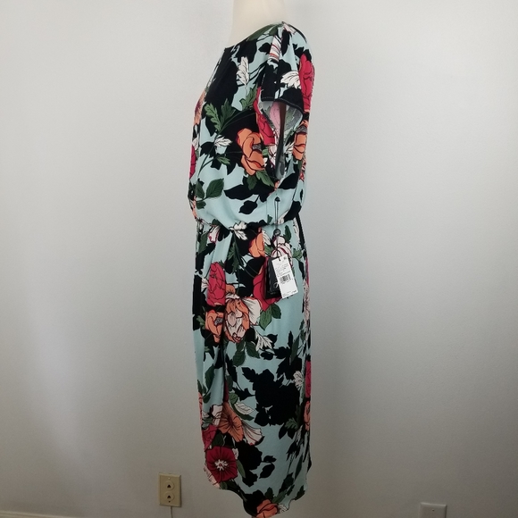 ADRIANNA PAPELL Floral Wrap Dress - Picture 3 of 8